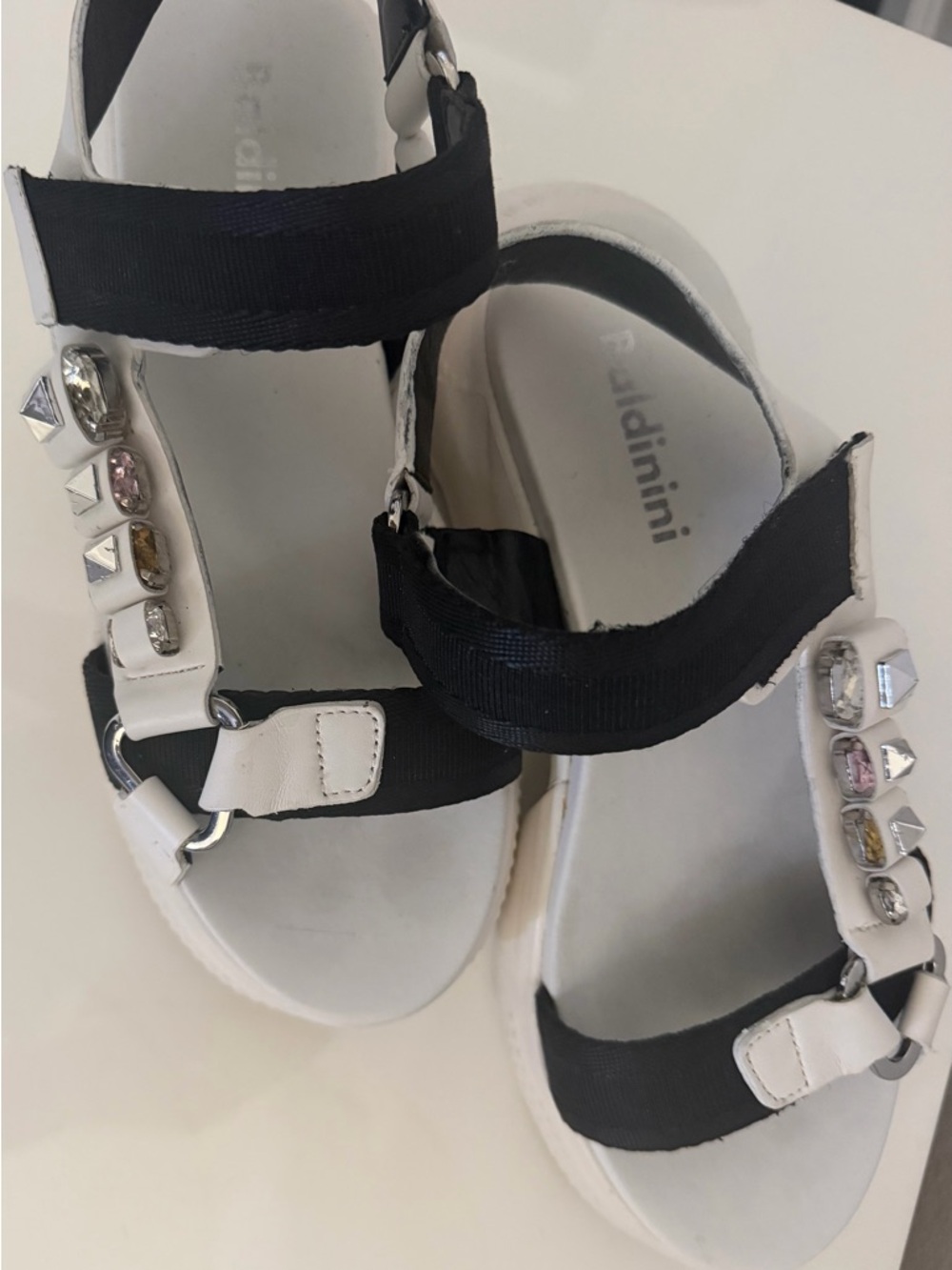 Sandals - Picture 3 of 6